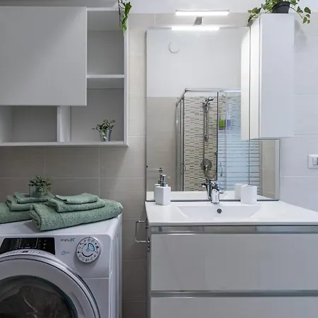 Apartment Monza-station Wi-fi E Smart-tv.