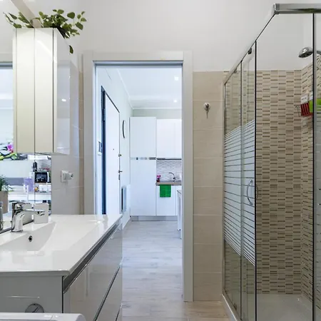 Apartment Monza-station Wi-fi E Smart-tv.